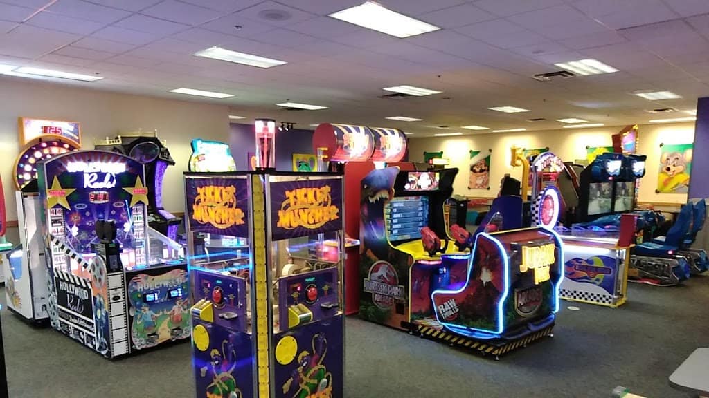 Chuck E Cheese CEC Entertainment The Free Press Tampa Dale Mabry