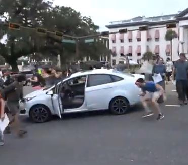 Florida Protest and Fight Man Pulls Gun