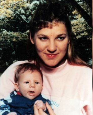 Bonnie Lee Dages, only 18 years of age, had her entire life ahead of her. Instead, she and her son, Jeremy, mysteriously went missing after a trip to a shopping center in 1993. 