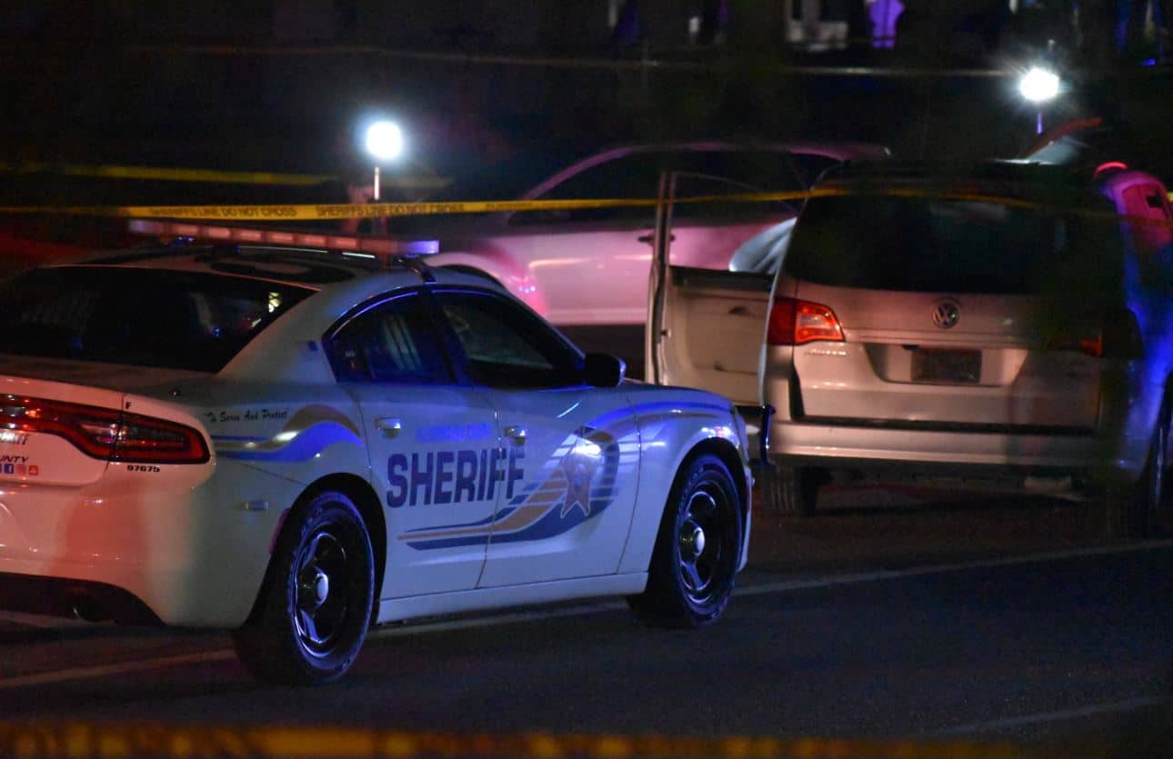 An attempted warrant arrest on Tuesday night ended in a fatal shooting involving deputies of the Hillsborough County Sheriff's Office.