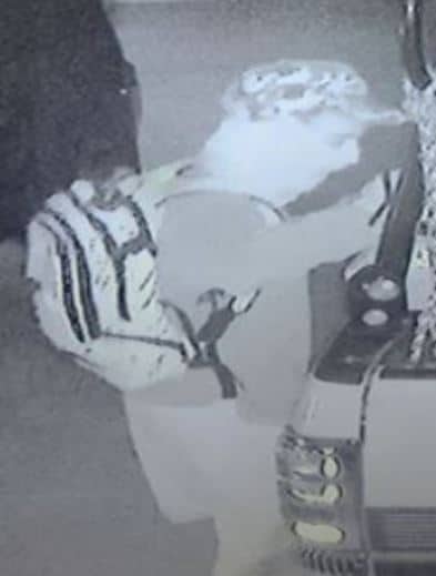  Hernando County Sheriff's Office is seeking information on the subject pictured below. Deputies say he is the suspect in a vehicle burglary that occurred on December 24th 2020. 
