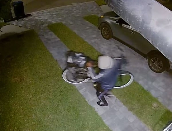 Florida Bike Stolen Man Runs Like Hell
