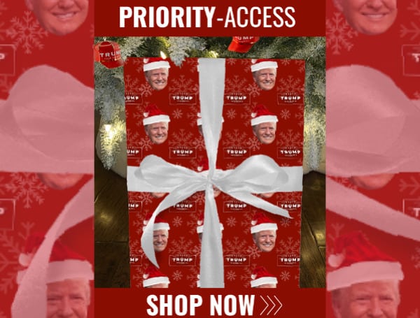 Trump Wrapping Paper Christimas