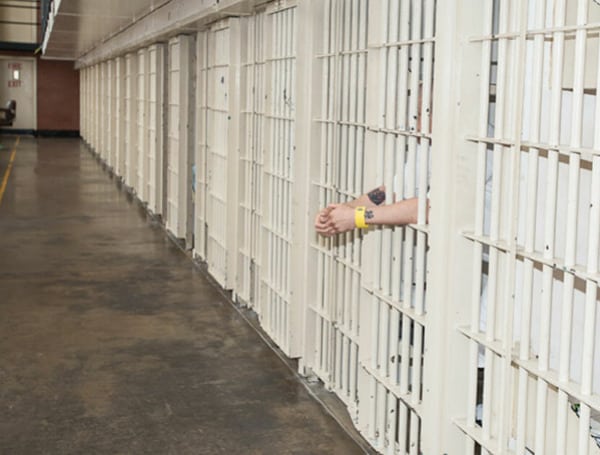 federal prison jail