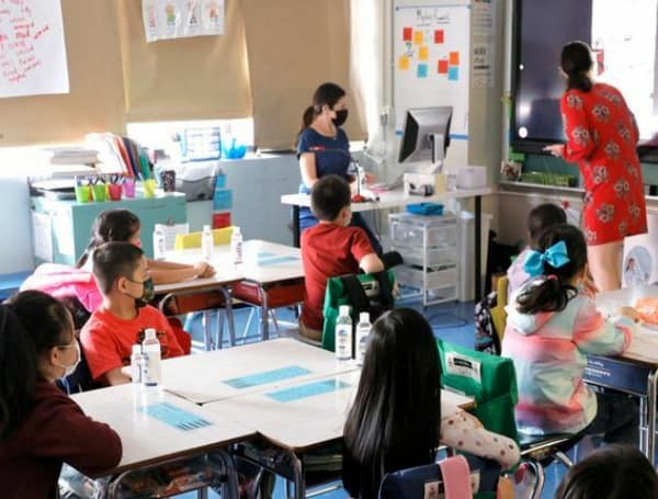 After Florida lawmakers set aside $800 million this year to help raise educators’ salaries, 41 school districts have not submitted plans to distribute the money, according to the state Department of Education.
