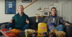 5535699 peyton and eli manning featured 300x155 1