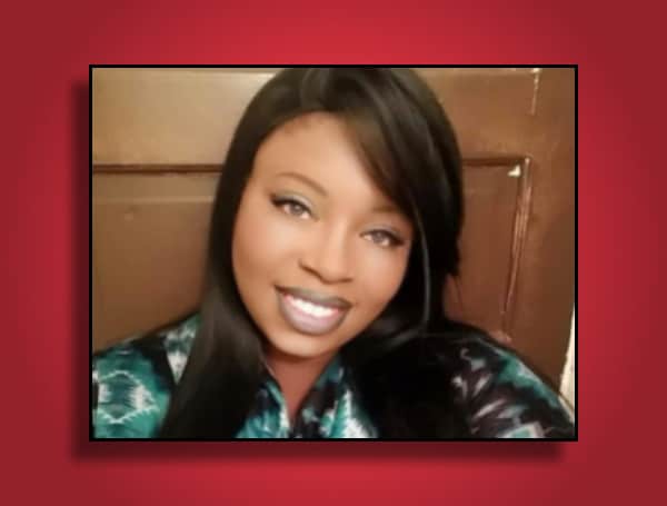 Calandra Stallworth (29) was last seen by her family members on March 27th, 2017. On that morning, Calandra dropped her two daughters off at her grandmother’s home in Crestview, Florida so she could go to her housekeeping job at Hilton Sandestin Beach Resort.