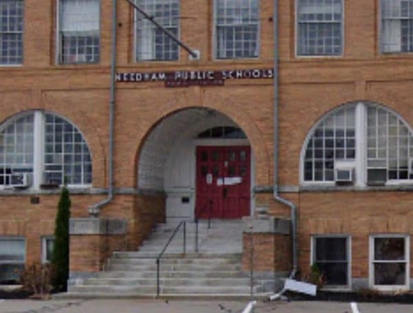 A Massachusetts high school biology teacher taught students that biological sex is fluid and easily changed, encouraging them to stop using “gendered terms” that marginalize groups who have been “persistently discriminated against,” according to a report from Parents Defending Education (PDE).