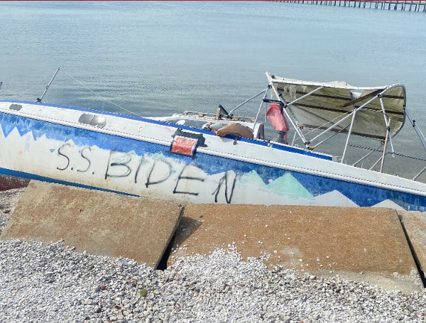 Pinellas County Sheriff Bob Gualtieri will hold a press conference today, at 1:30 p.m., to discuss dozens of derelict vessels in the navigable water of the Intracoastal waterways and portions of Tampa Bay.