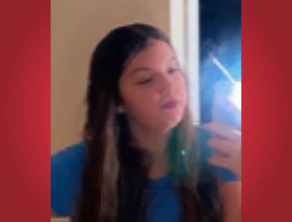 Pasco Sheriff’s deputies are currently searching for Jacqueline Cooper, a missing-runaway 16-year-old. Cooper is 5’9”, approx. 160 lbs., with brown hair and brown eyes.