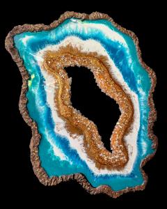 Trista Bengoya mixed media artist incorporates organic materials like wood, mica, resin and lava stone into her original acrylic pieces to bring virtual movement