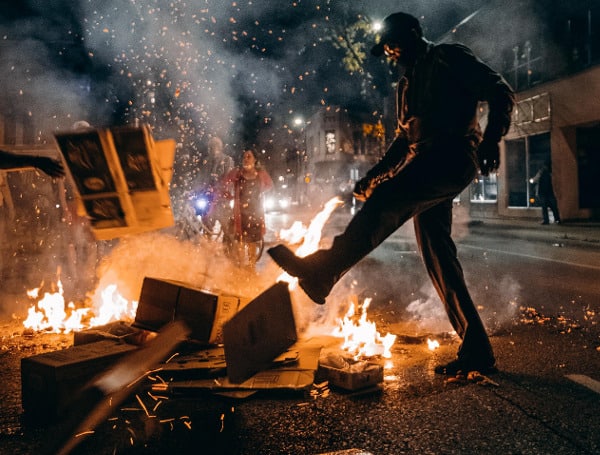 When asked about the “MAGA threat” to democracy, swing voters responded by saying 2020 riots were comparable to the Jan. 6, 2021 riot at the Capitol building, according to a Friday Washington Post column.