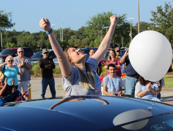 That winning key was chosen by Auburndale resident Maddison Allen, a senior at Auburndale High School who plans to get into the medical field. “It’s awesome,” Allen, who was so nervous that she hadn’t slept in three days, said. “This car is exactly what I wanted.” 