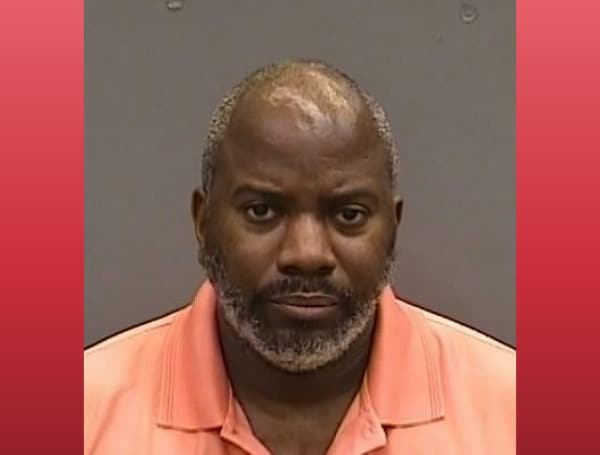 On Wednesday, at approximately 9:20 am officers responded to Regions Bank in Tampa for reports of a robbery. The suspect, James Williams, 43, went into the bank and demanded cash, but fled before the teller could fill the bag.