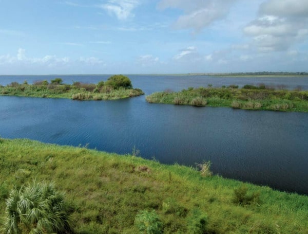 The Florida Fish and Wildlife Conservation Commission (FWC) is leading a new, innovative project to remove invasive aquatic plants and evaluate nutrients removed to improve water quality in Lake Okeechobee in south Florida.