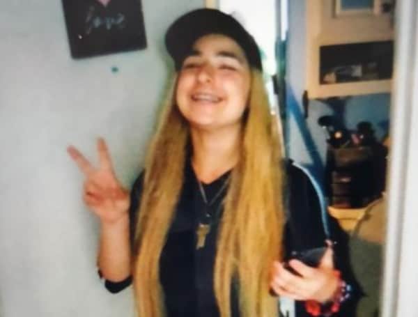 Pasco Sheriff’s deputies are currently searching for Skyla Khowais, a missing-runaway 15-year-old. 