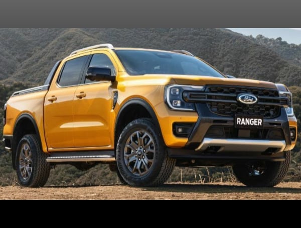 Built for hard work and family fun, the midsize Ford Ranger gets a brand-new design in the new model year.