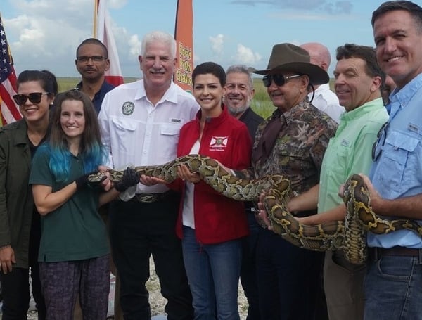 Today, First Lady Casey DeSantis joined hundreds of competitors to kick off the 2022 Florida Python Challenge®. 