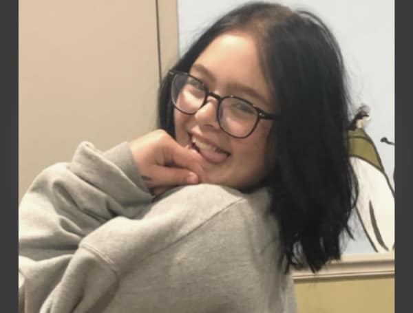 Pasco Sheriff’s deputies are currently searching for Alexandra Arocha, a missing-runaway 15-year-old. Arocha is 5’2”, around 170 lbs., with black hair and brown eyes.