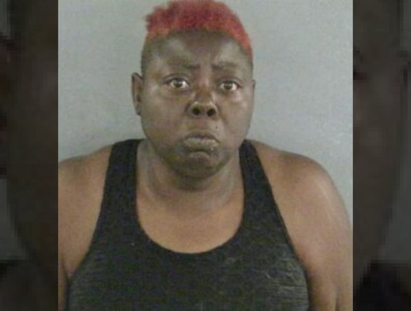 A Florida woman is behind bars on a possession of cocaine charge after she was found getting busy with herself in a car, at a park.