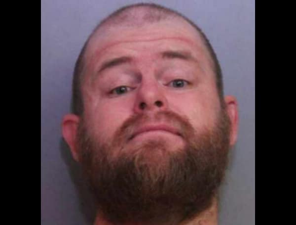 Polk County Sheriff's Office is looking for 43-year-old Robert "Little Man" James Pope who has a Polk County warrant for written threats to kill and is to be considered armed and dangerous. 