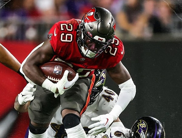 Since rushing for 152 yards against the Cowboys to kick off the season, the Buccaneers have averaged 49 yards rushing per game to go with a remarkably inept 2.6 yards per carry.