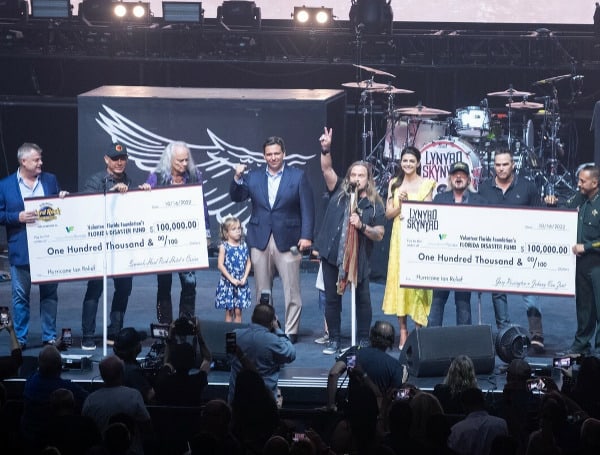 Over the weekend, Lynyrd Skynyrd announced a $100,000 donation to the Florida Disaster Fund during their “Big Wheels Keep on Turnin’” tour stop at the Seminole Hard Rock Hotel & Casino Hollywood in South Florida. 