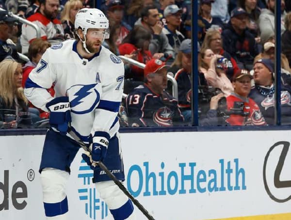 After a rather uneven start on the road, the Lightning lift the curtain on the home portion of the 2022-23 season when they host John Tortorella’s Flyers on Tuesday night.