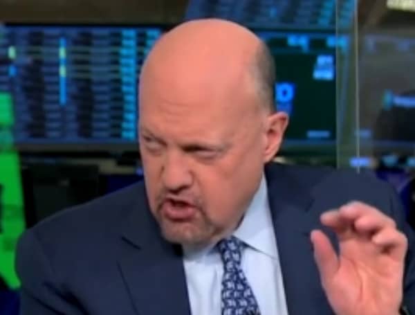 CNBC host Jim Cramer left “Squawk on the Street” panelists shocked Tuesday when he appeared to endorse a “propagandist” to disseminate information about COVID-19.