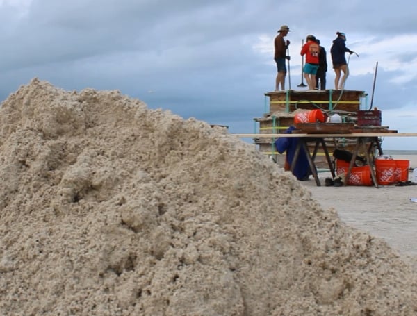 Sculptors Begin Pound-Up For the 2022 Sanding Ovations Masters Cup on Treasure Island Beach