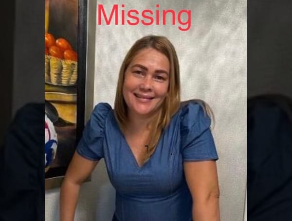 According to investigators, 40-year-old Runy Leidy Medina-Pacheco was last seen in the area of the 6200 block of Curry Ford Rd (Cadence Crossing Apartments) in Orlando on December 25 at approximately 10 PM. 
