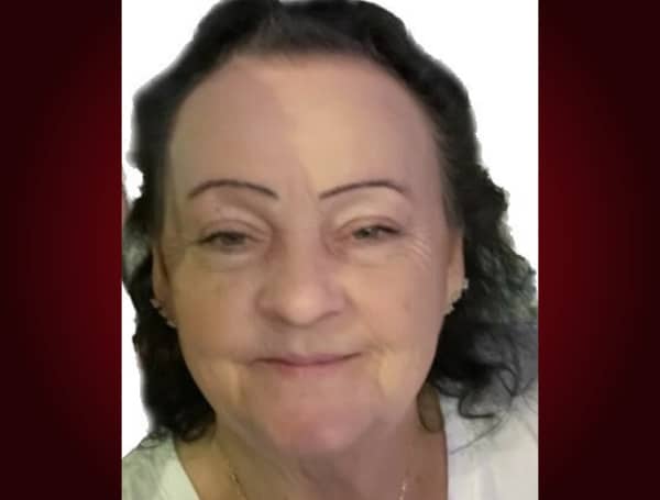 PASCO COUNTY, Fla. - Pasco Sheriff's deputies are currently searching for Darlene Owens, a missing 61-year-old woman. 