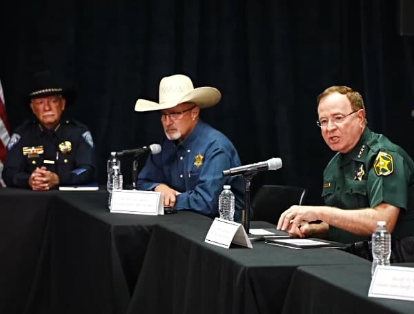 Today, Florida Governor Ron DeSantis traveled to the southern border, where he was met by sheriffs from Arizona, New Mexico, Texas, and across the country who conveyed the urgent need to secure the border. 