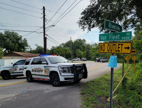 RIVERVIEW, Fla. - The Hillsborough County Sheriff's Office is conducting a death investigation in Riverview.