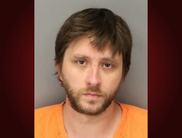 PINELLAS COUNTY, Fla. - Detectives assigned to the Crimes Against Children (CAC) Unit have arrested a Seminole man for possession of child pornography and transmission of child pornography.
