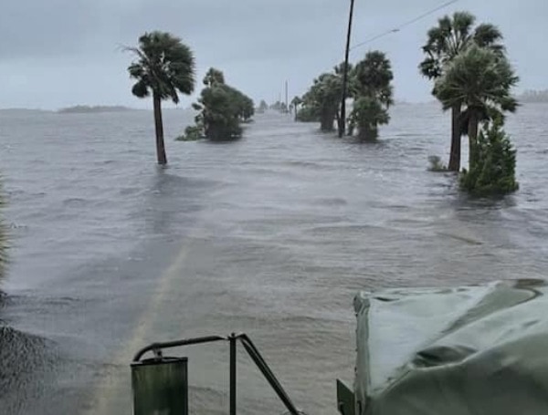 HERNANDO COUNTY, Fla. - Hernando County Emergency Management in coordination with Hernando County Sheriffs Office has ordered no access to all residential areas west of US 19 due to rapidly rising storm surge. 
