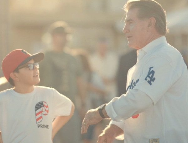 Republican candidate and former professional baseball player Steve Garvey