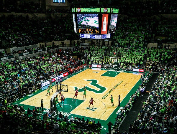 USF Men's Basketball (Tom Layberger)