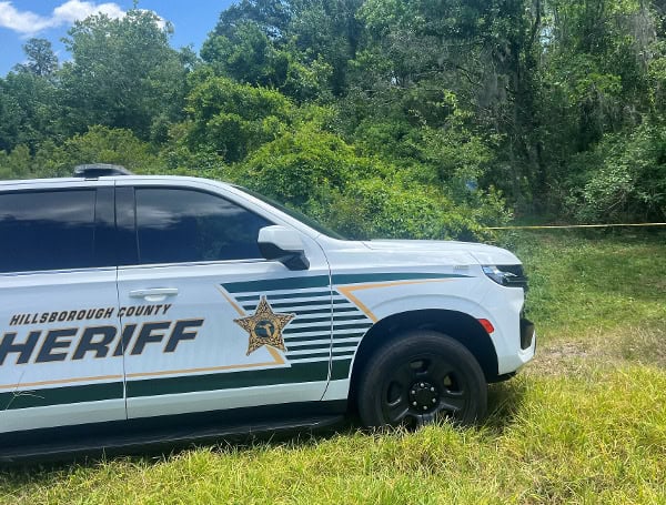 Hillsborough County Sheriff Investigates Death In Lithia.